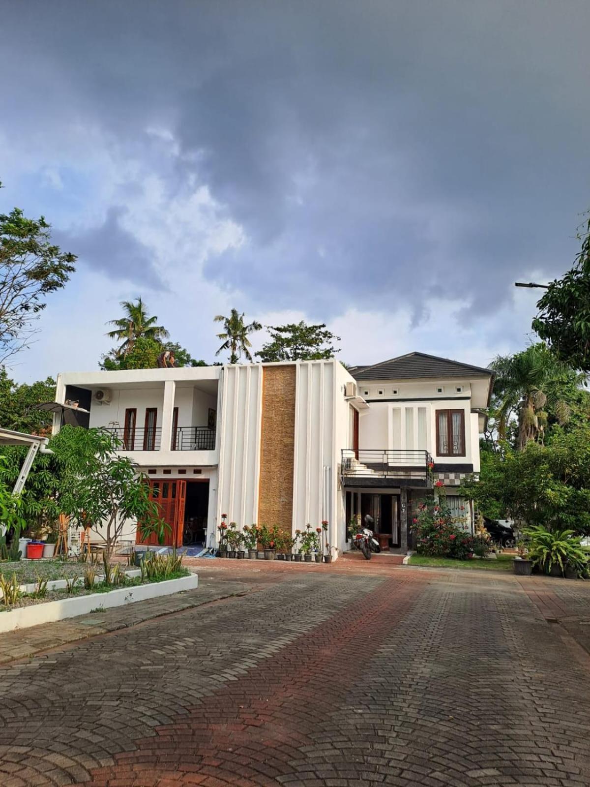 Merapi View Room Ngaglik エクステリア 写真